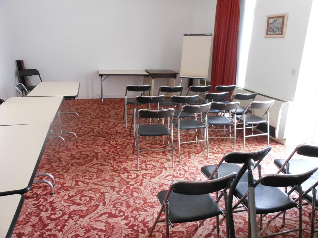 Le Central Peyrehorade Extérieur photo